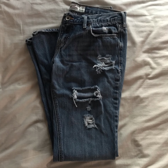 Hollister boot cut jeans with acid wash rips. - Picture 2 of 3